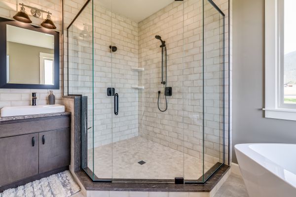 Shower Stall Replacement in Land O Lakes
